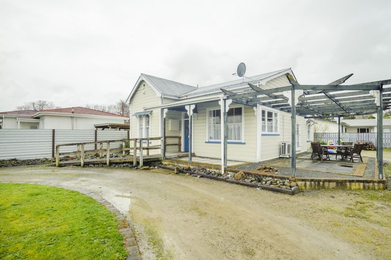 Photo of property in 111 Derby Street, Feilding, 4702