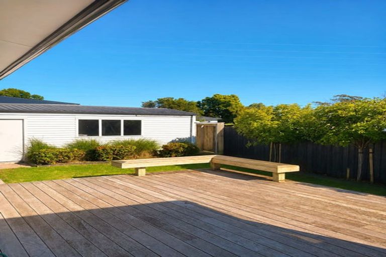 Photo of property in 1/4 Paul Place, Pakuranga, Auckland, 2010