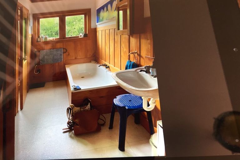 Photo of property in 1/66 Nile Road, Milford, Auckland, 0620