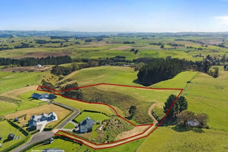 Photo of property in 80 View Road, Halcombe, 4779