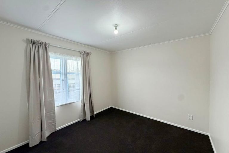 Photo of property in 60a Mould Street, Waitara, 4320