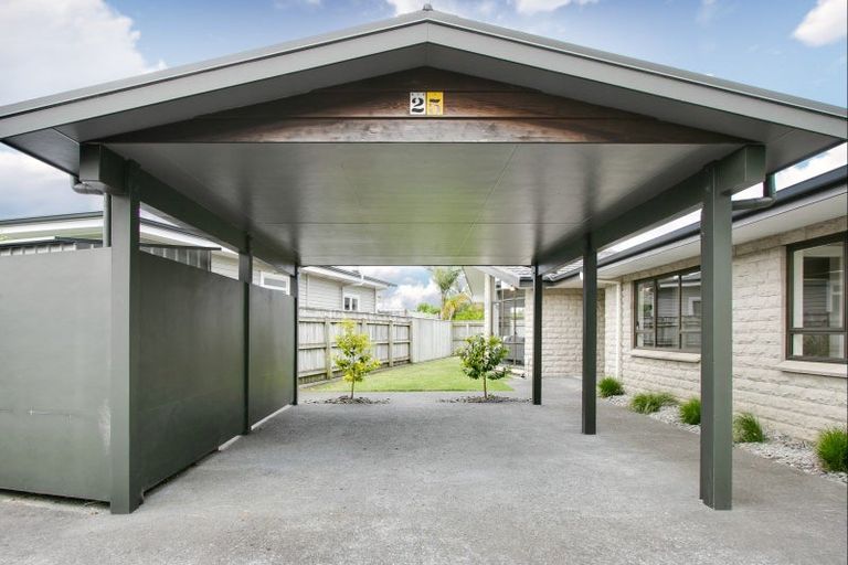 Photo of property in 25 Avenue Road, Greenmeadows, Napier, 4112