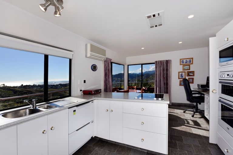 Photo of property in 327 Princes Drive, Britannia Heights, Nelson, 7010