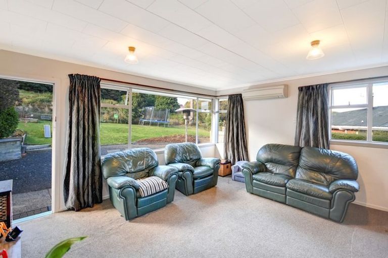 Photo of property in 7 Fenwick Street, Halfway Bush, Dunedin, 9010
