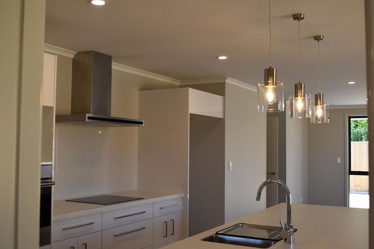 Photo of property in 6 Angus Place, Carterton, 5713