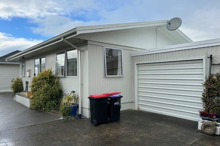 Photo of property in 2/44 The Esplanade, Westshore, Napier, 4110