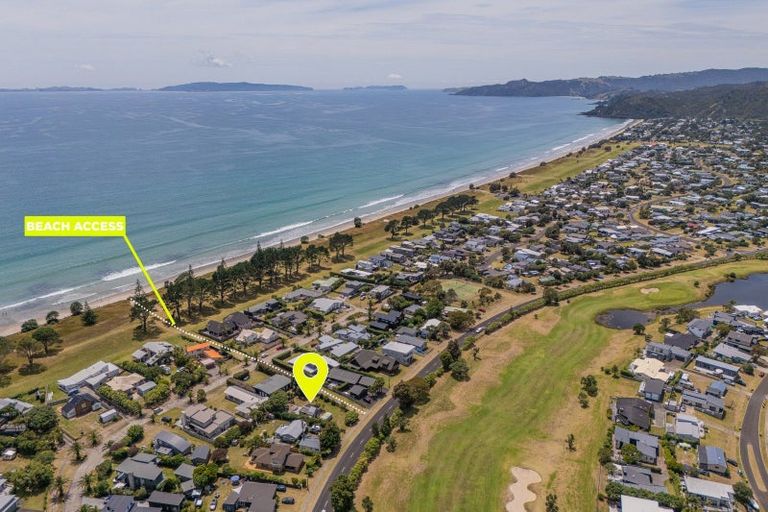 Photo of property in 662 Matarangi Drive, Matarangi, Whitianga, 3592