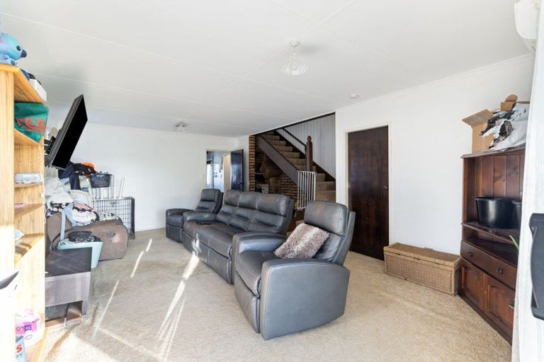 Photo of property in 22 Waitere Street, Marton, 4710