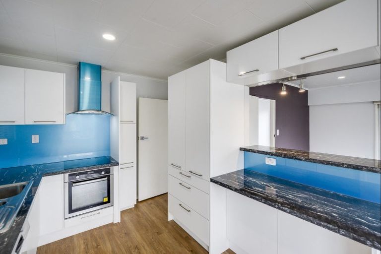 Photo of property in 4 Upham Crescent, Taradale, Napier, 4112