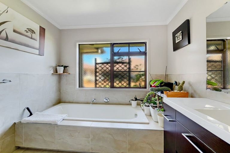 Photo of property in 131 Aerodrome Road, Thornton, Whakatane, 3191