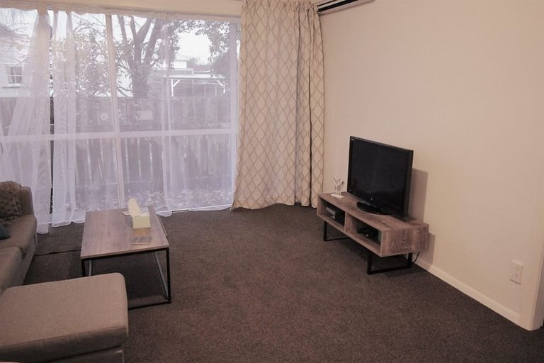 Photo of property in 11-11a Pascal Street, Palmerston North, 4410