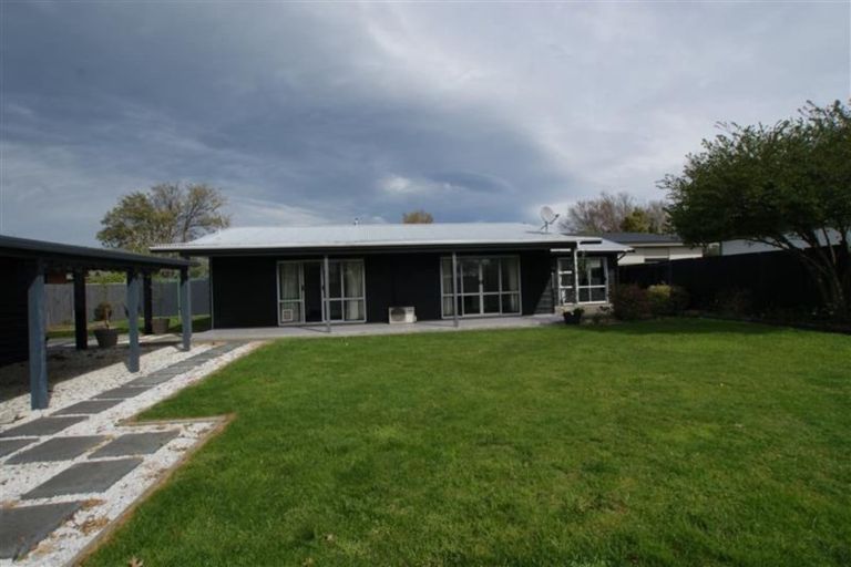 Photo of property in 2a Nikau Drive, Redwoodtown, Blenheim, 7201