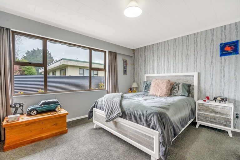 Photo of property in 8 Myers Street, Waikiwi, Invercargill, 9810