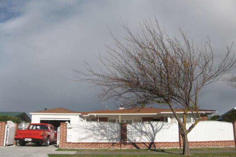 Photo of property in 4 Harpham Street, Taradale, Napier, 4112