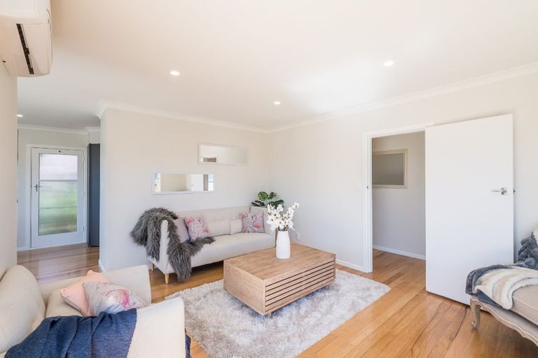 Photo of property in 7a Tawa Street, Waikanae, 5036