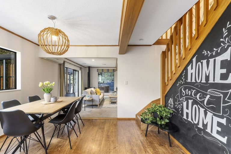 Photo of property in 12 Kimberley Way, Khandallah, Wellington, 6035