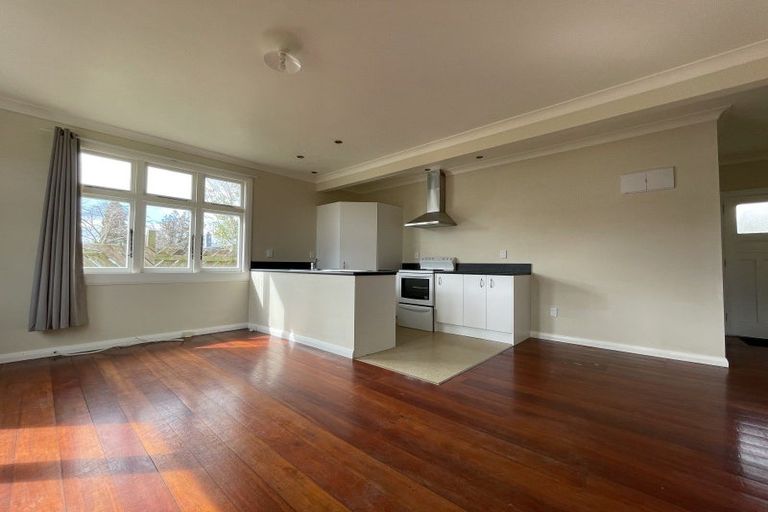 Photo of property in 104 Ferguson Street, West End, Palmerston North, 4412