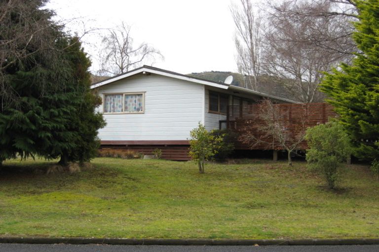 Photo of property in 65 Marina Terrace, Kinloch, Taupo, 3377