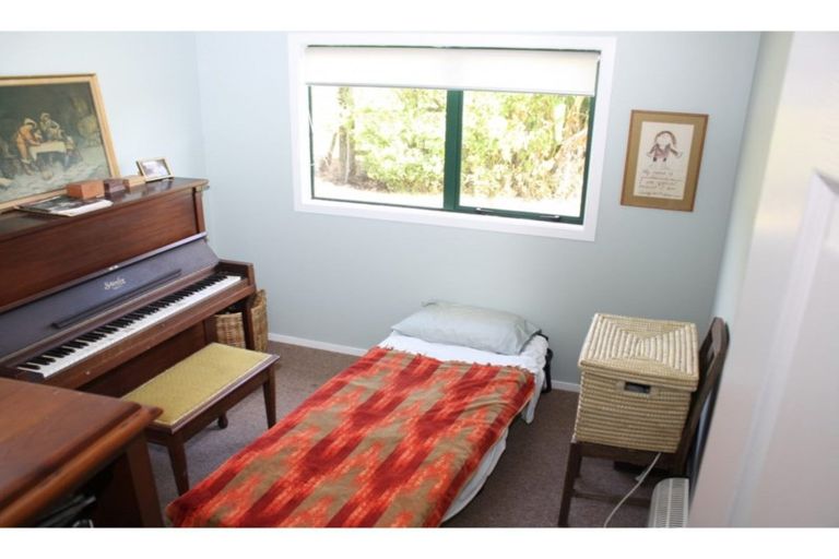 Photo of property in 31 Logan Cameron Road, Kauri, Kamo, 0185