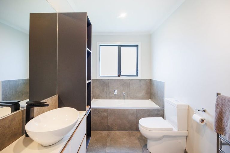 Photo of property in 96a Sherwill Street West, Feilding, 4702