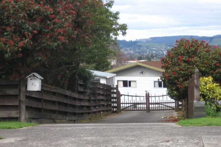 Photo of property in 38 Cambridge Road, Judea, Tauranga, 3110