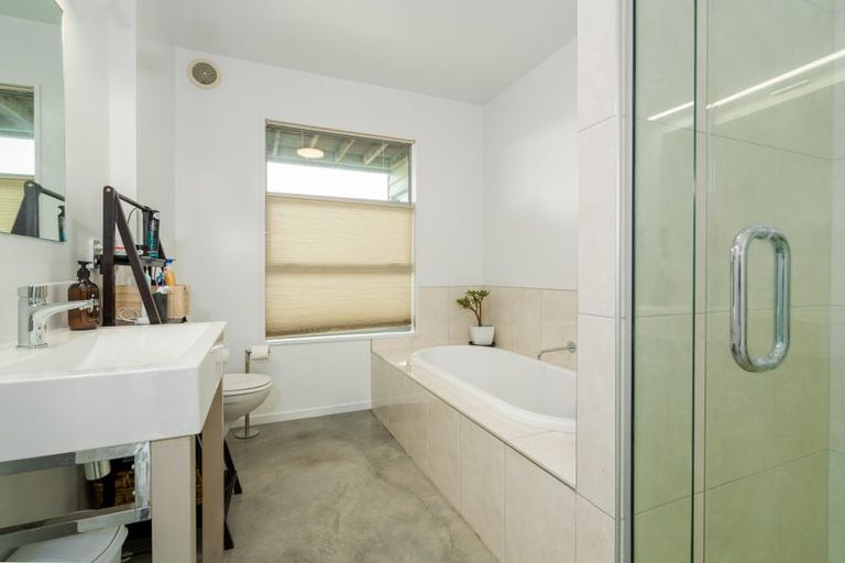 Photo of property in 9 Neptune Place, Waimairi Beach, Christchurch, 8083