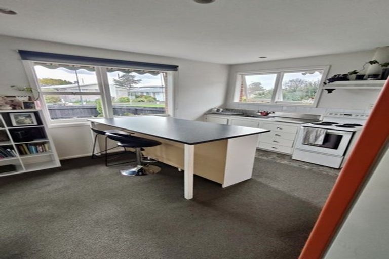 Photo of property in 90 Roberta Drive, Somerfield, Christchurch, 8024