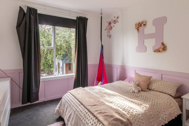 Photo of property in 25 Prince Street, Winton, 9720