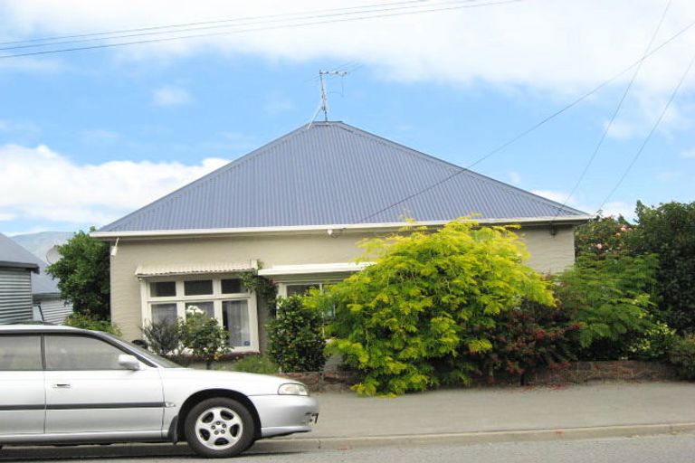 Photo of property in 3 Exeter Street, Lyttelton, 8082