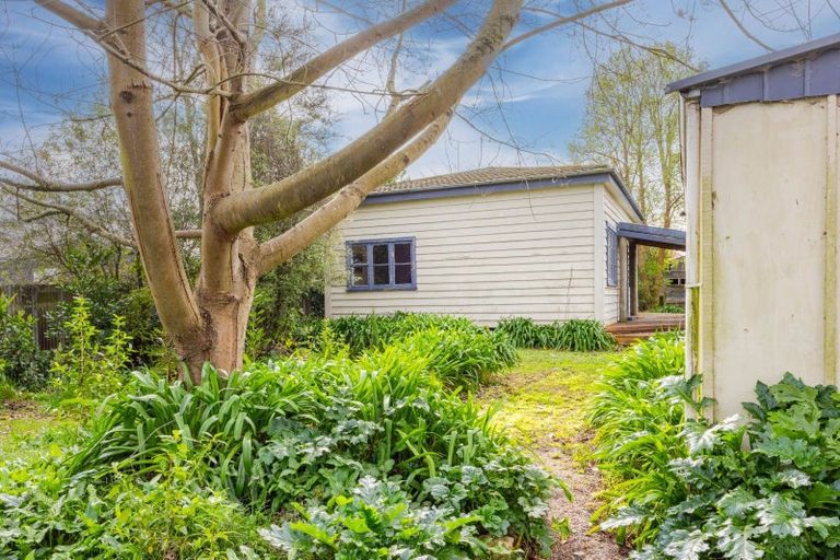 Photo of property in 7 Guy Street, Waipawa, 4210