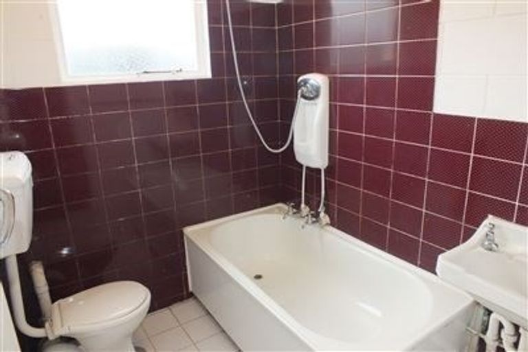 Photo of property in 4/50 Packe Street, Edgeware, Christchurch, 8013