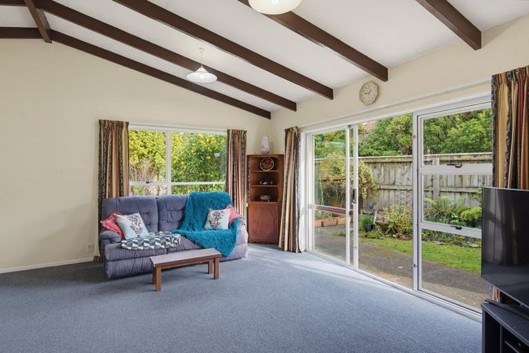 Photo of property in 74b Matatua Road, Raumati Beach, Paraparaumu, 5032