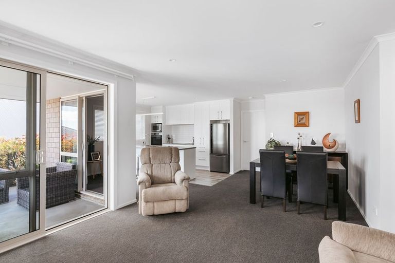 Photo of property in 3b Richardson Road, Omokoroa, 3114