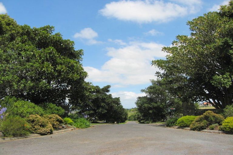 Photo of property in 99d Laing Road, Karaka, Papakura, 2580