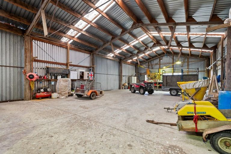 Photo of property in 2923 State Highway 1, Sanson, Palmerston North, 4479