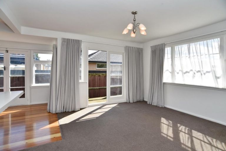 Photo of property in 32 Amyes Road, Hornby, Christchurch, 8042