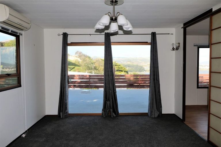 Photo of property in 10 Finn Place, Titahi Bay, Porirua, 5022