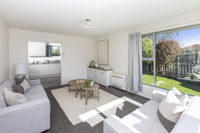 Photo of property in 1/24 Thompsons Road, Belfast, Christchurch, 8051