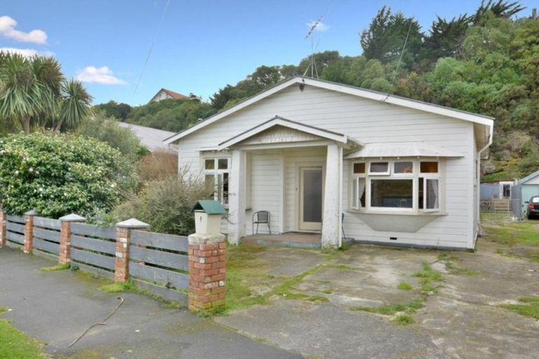 Photo of property in 9 Rona Street, Saint Kilda, Dunedin, 9012