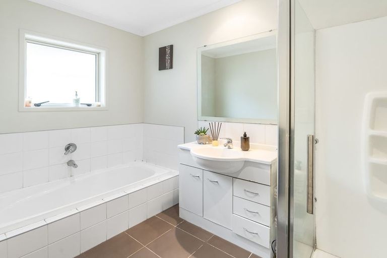 Photo of property in 2 Arkle Avenue, Te Kauwhata, 3710