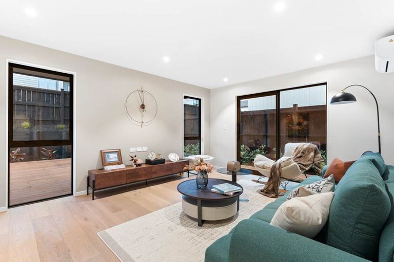 Photo of property in 54 Matangi View Drive, Orewa, 0931