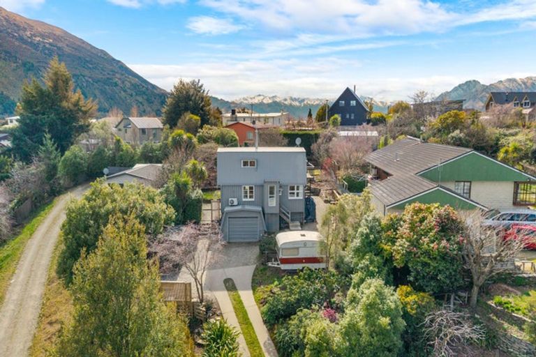 Photo of property in 34 Noema Terrace, Lake Hawea, 9382