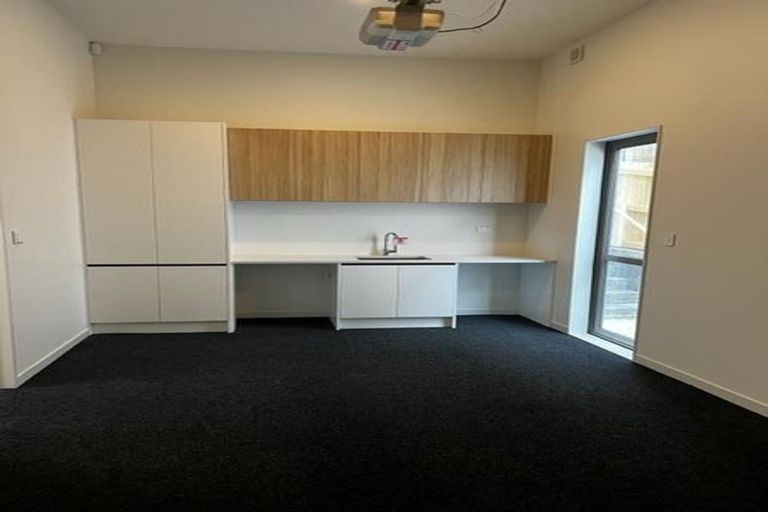 Photo of property in 35 Clara Road, Silverdale, 0932