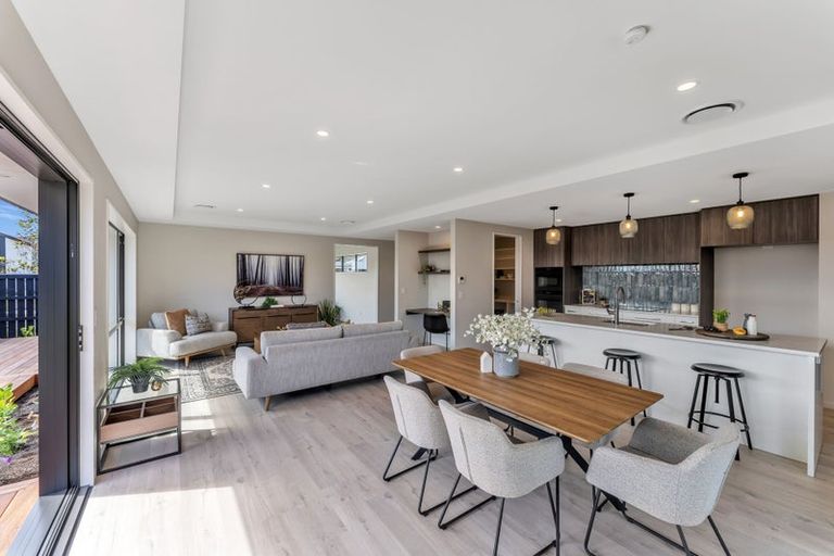 Photo of property in 8 Cam Mill Place, Rangiora, 7400