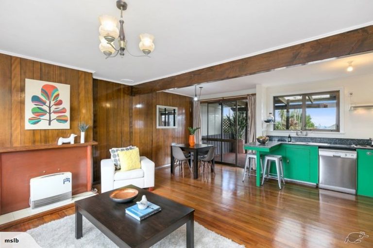 Photo of property in 3a Nuku Street, Strathmore Park, Wellington, 6022