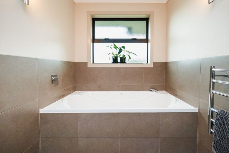 Photo of property in 54 Henaghans Road, Kelvin Grove, Palmerston North, 4470