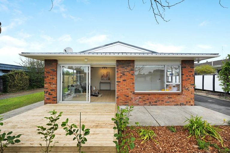 Photo of property in 4 Sandringham Road, Enderley, Hamilton, 3214