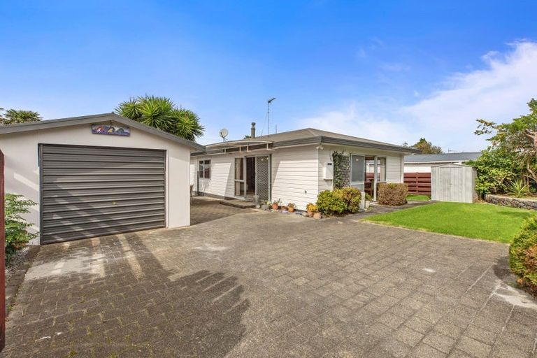 Photo of property in 43 Margaret Road, Bellevue, Tauranga, 3110