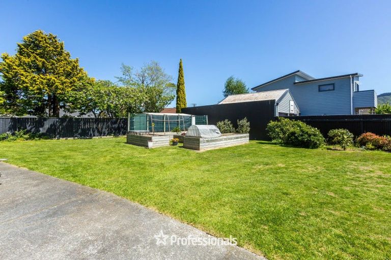 Photo of property in 53 Thackeray Street, Trentham, Upper Hutt, 5018