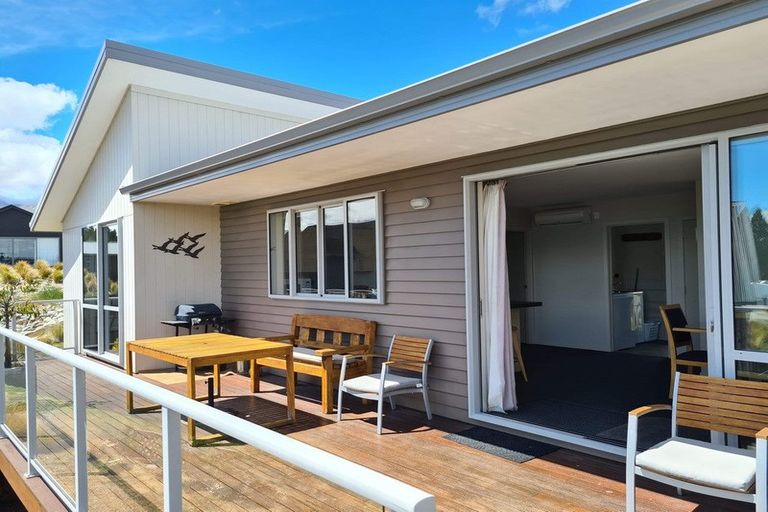 Photo of property in 3 Pollock Place, Lake Tekapo, 7999